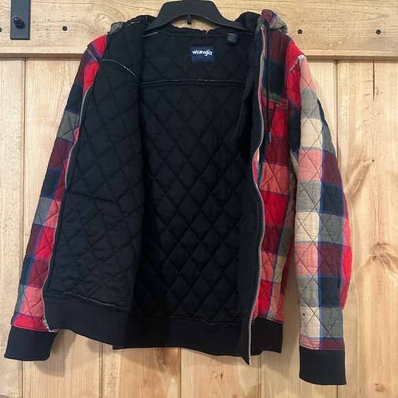 Wrangler quilted flannel zip up hoodie - Picture 2 of 9